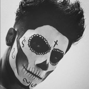 Meet your Posher, Clarence